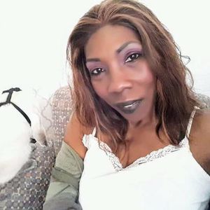 Meet your Posher, Edna